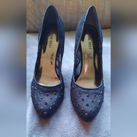 Nine West Rocha Sparkly Lace Overlay Pumps Size 8. Never worn. - Picture 1 of 7